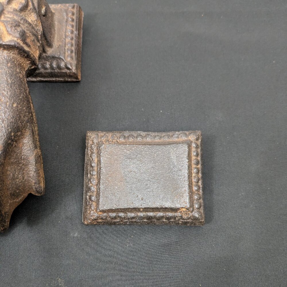 Antique Cast Iron Door Knocker - Picture 3 of 10